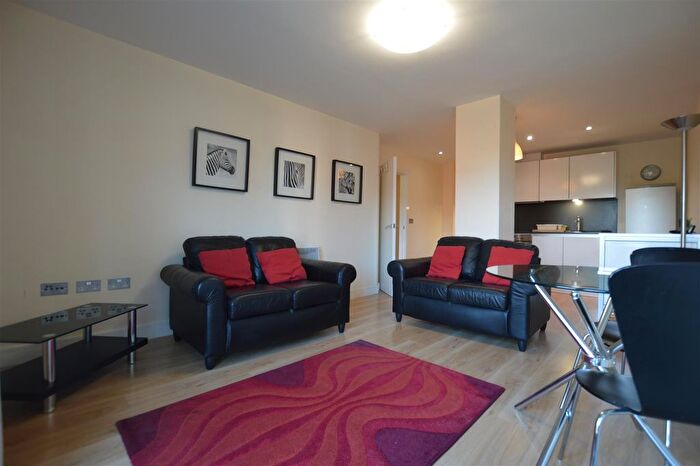 1 Bedroom Flat To Rent In Galleon Way, Cardiff Bay, CF10