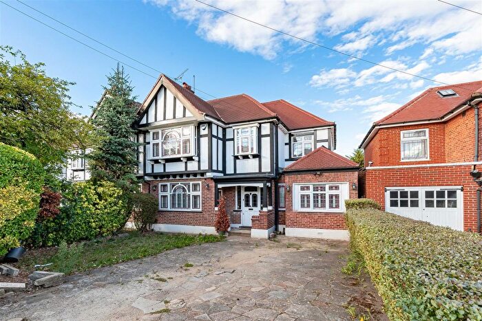 5 Bedroom Semi-Detached House For Sale In Paxford Road, North Wembley, HA0