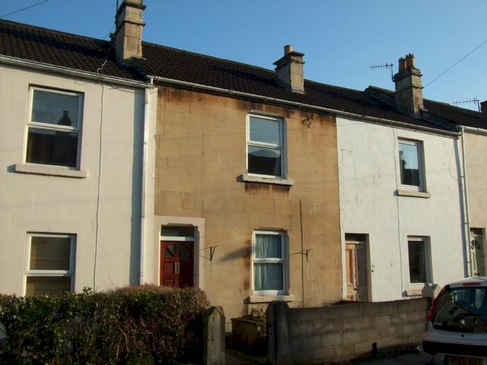 3 Bedroom Terraced House To Rent In Dorset Street, Bath, BA2