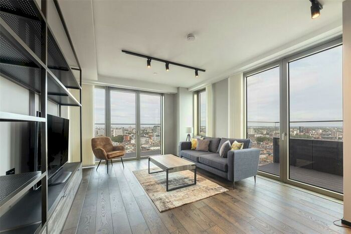 2 Bedroom Apartment To Rent In Hewett Street, London, EC2A