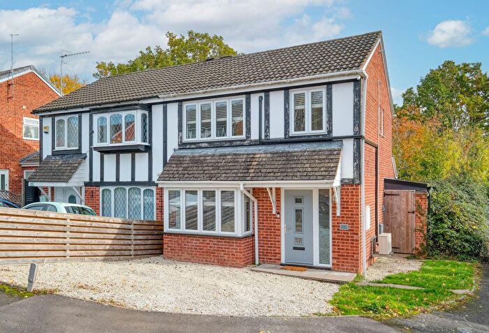 3 Bedroom Semi Detached House For Sale In Redstone Close, Redditch, B98