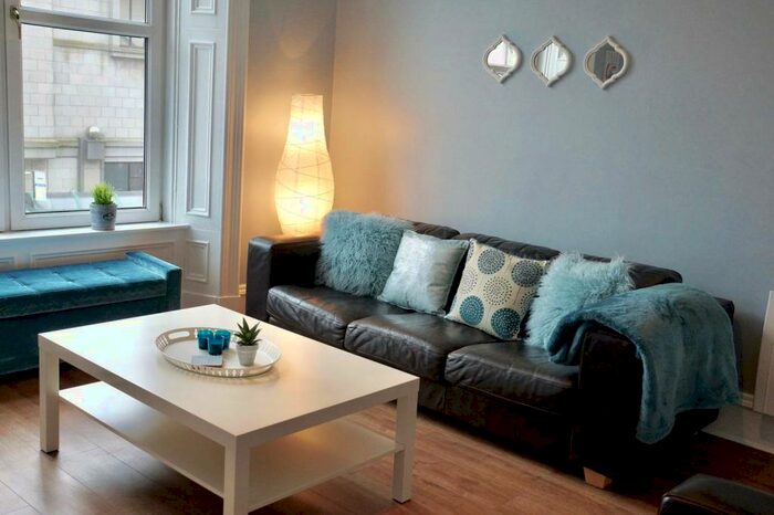 2 Bedroom Flat To Rent In King Street, City Centre, Aberdeen, AB24