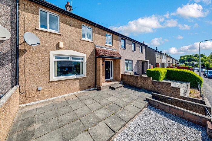 3 Bedroom Terraced House For Sale In Finlaggan Place, Dundee, DD4