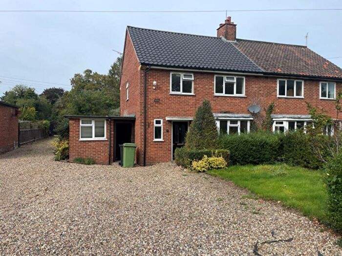 3 Bedroom Semi-Detached House For Sale In East View Crescent, Whissonsett, Dereham, Norfolk, NR20