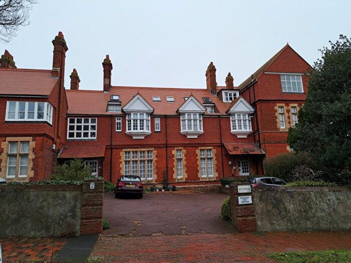 Studio For Sale In Staveley Road, Meads, Eastbourne, East Sussex, BN20