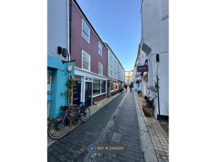3 Bedroom Flat To Rent In Foss Street, Dartmouth, TQ6