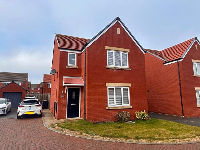 3 Bedroom Detached House To Rent In Morton Close, Hampton Gardens, Peterborough, PE7