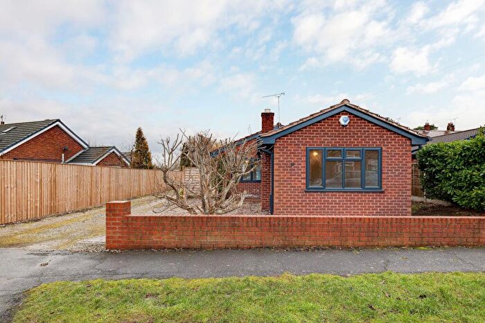 3 Bedroom Detached Bungalow For Sale In Greenfield Road, Waverton, CH3