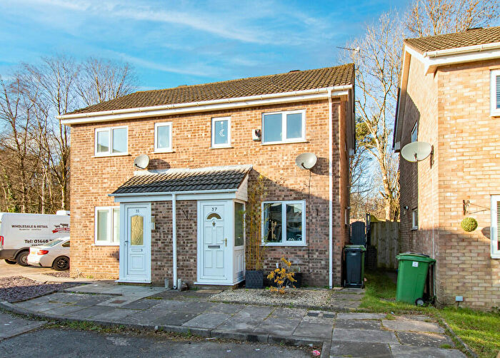 2 Bedroom Semi-Detached House To Rent In Bryn Derwen, Radyr, CF15