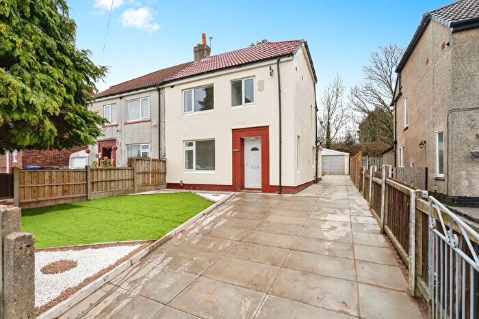 5 Bedroom Semi Detached House For Sale In Devonshire Road, Atherton, Manchester, Greater Manchester, M46