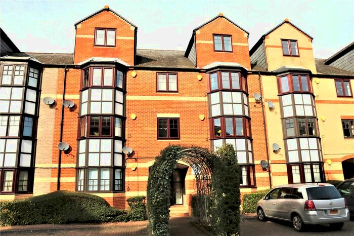 1 Bedroom Flat To Rent In New Bright Street, Reading, Berkshire, RG1