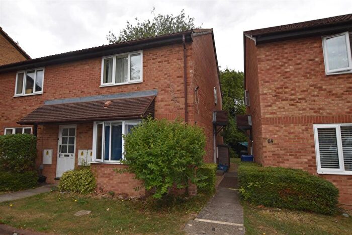 1 Bedroom Maisonette For Sale In Moor Pond Close, Bicester, OX26