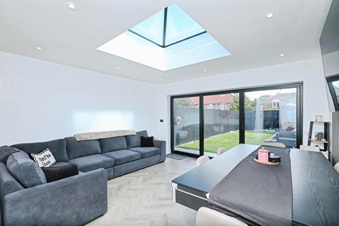 3 Bedroom Terraced House For Sale In Beverley Road, Norwich, NR5