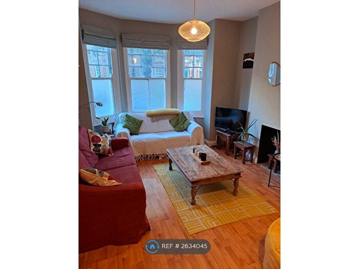 1 Bedroom Flat To Rent In Morat Street, London, SW9