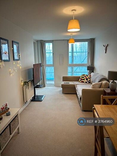1 Bedroom Flat To Rent In Ferry Lane, London, N17