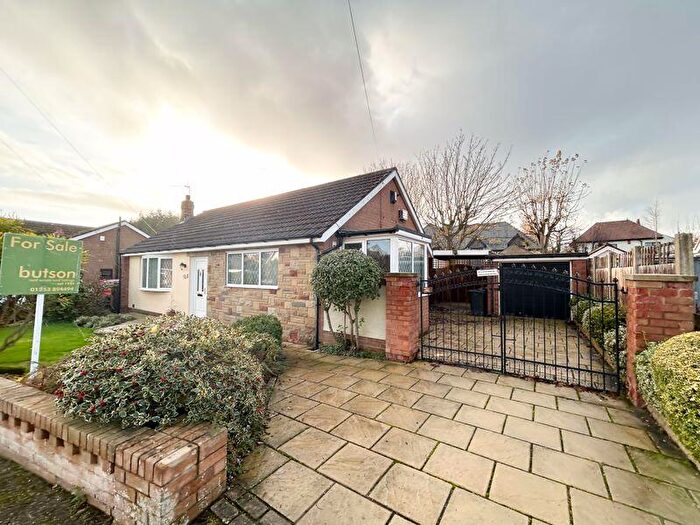 2 Bedroom Detached House For Sale In Alder Grove, Poulton-Le-Fylde, FY6