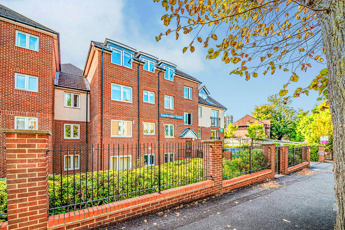 1 Bedroom Apartment To Rent In Cavendish Road, Sutton, SM2