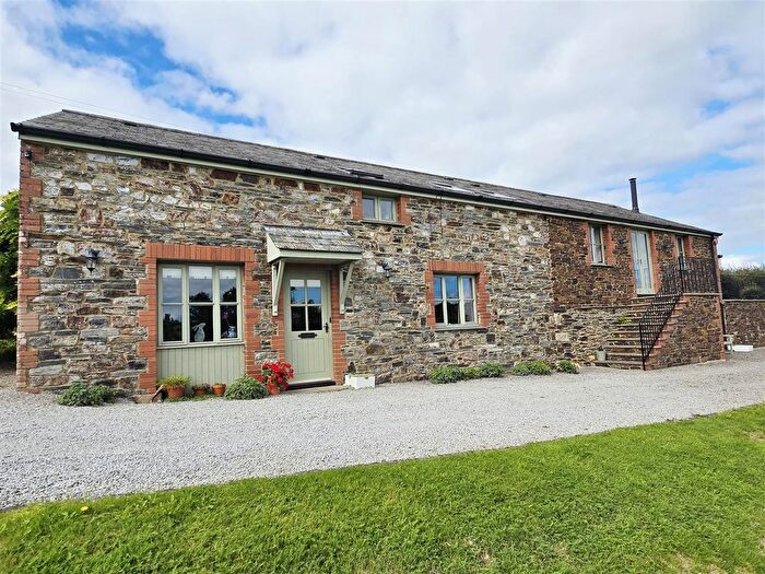 3 Bedroom Detached House For Sale In St. Stephens, Launceston, PL15