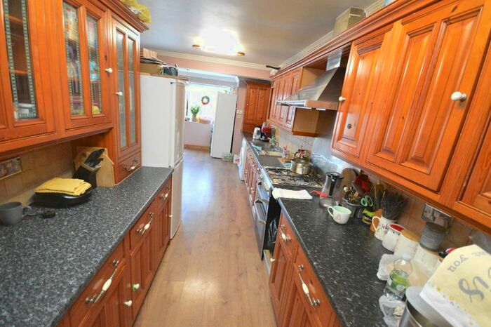 4 Bedroom Terraced House To Rent In St. Albans Road, Seven Kings, Ilford, IG3