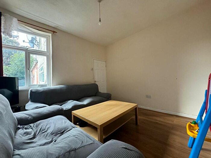 3 Bedroom Terraced House For Sale In Burlington Road, West Bromwich, B70