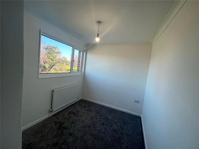 3 Bedroom End Of Terrace House For Sale In Wrights Bank North, Offerton, Stockport, Cheshire, SK2