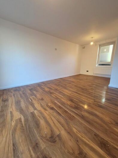 1 Bedroom Flat To Rent In Culvert Road, London N15