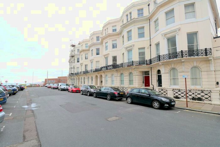 Studio To Rent In St. Aubyns, Hove, BN3