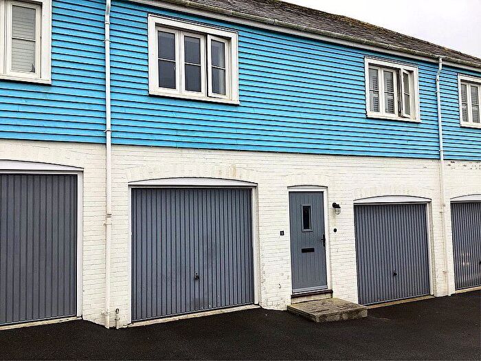 2 Bedroom Property To Rent In Kew Vesydhyans, Newquay, TR8