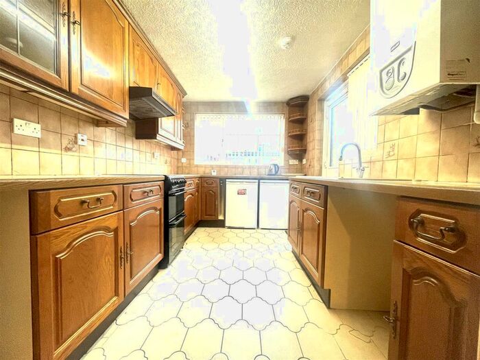 3 Bedroom Property To Rent In Gatward Green, London N9