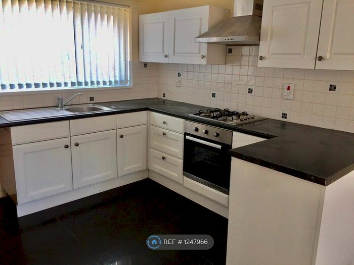 1 Bedroom Maisonette To Rent In Augustine Gardens, Nottingham NG5