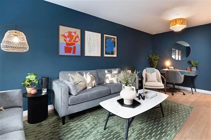 3 Bedroom Terraced House To Rent In Casa, North Valley, Nottingham, NG7