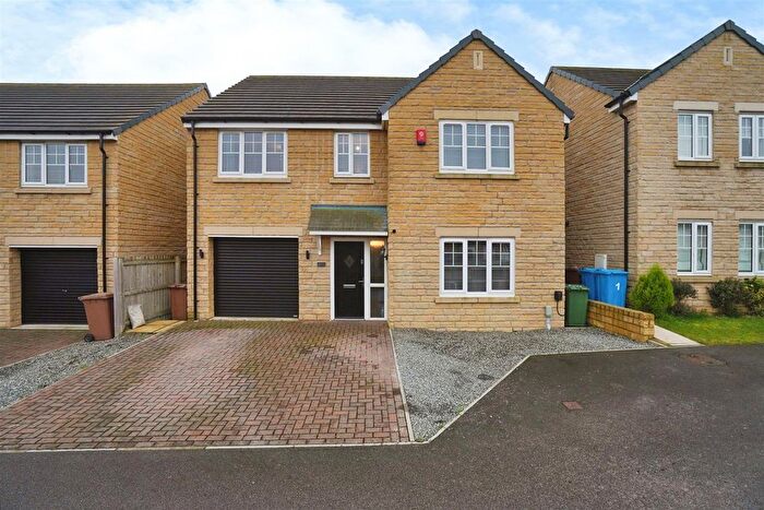 5 Bedroom Detached House For Sale In Scott Close, Cottingham, HU16