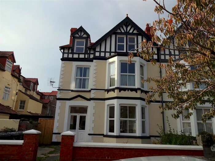 Studio To Rent In Carmen Sylva Road, Flat, Craig Y Don, Llandudno, Conwy, LL30