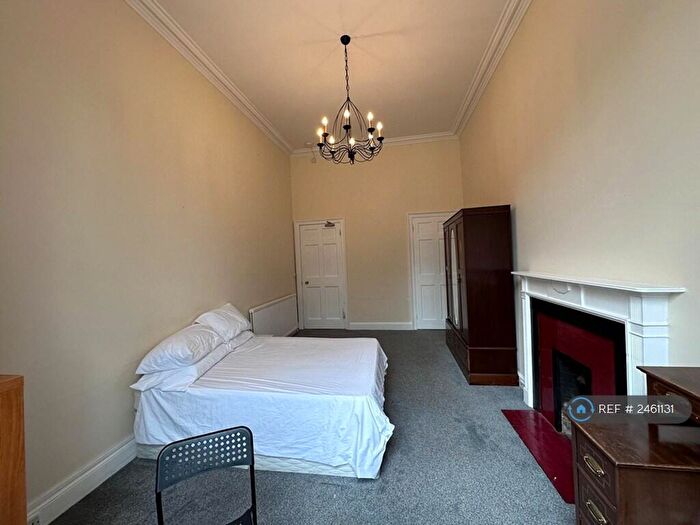 4 Bedroom Flat To Rent In London Street, Edinburgh, EH3