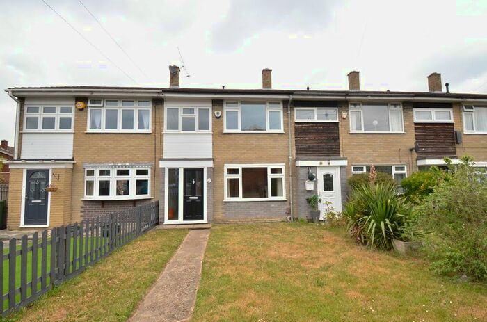 3 Bedroom Terraced House To Rent In Liphook Close, Hornchurch, RM12