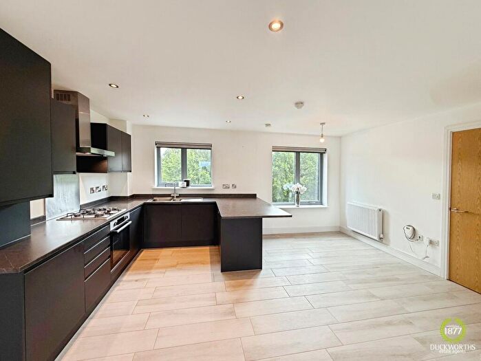 2 Bedroom Flat For Sale In Marina View, Burnley, BB12