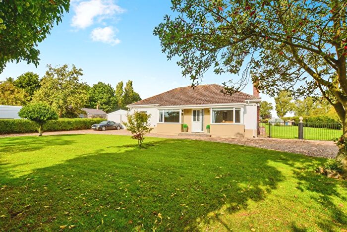 3 Bedroom Detached Bungalow For Sale In Firsby Road, Great Steeping, Spilsby, PE23