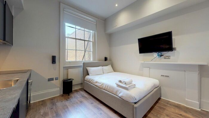 Studio To Rent In Inverness Terrace, London, W2
