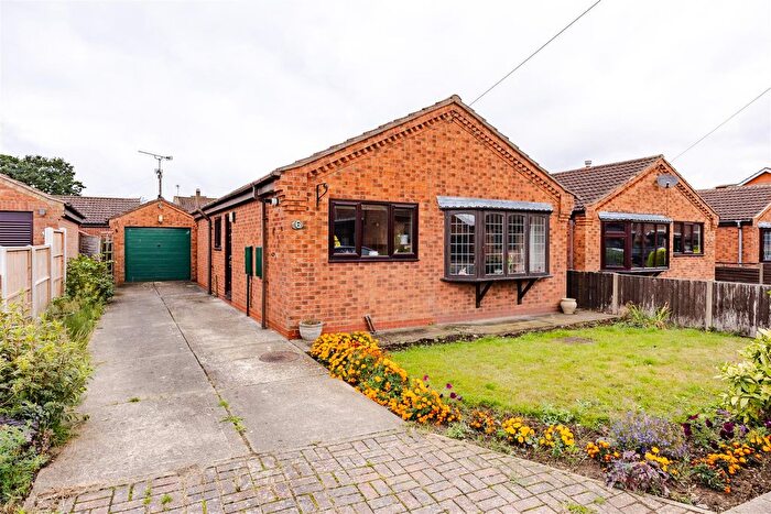 2 Bedroom Detached Bungalow To Rent In Witham Drive, Burton-Upon-Stather, Scunthorpe, DN15