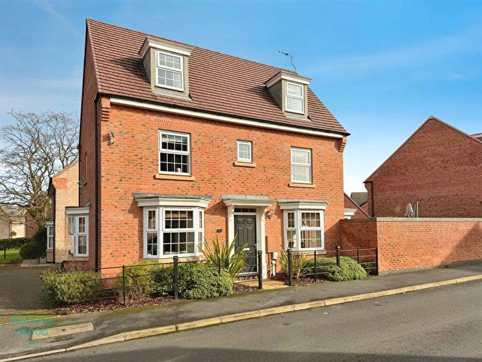 4 Bedroom Detached House For Sale In Scholars Place, Worksop, S80