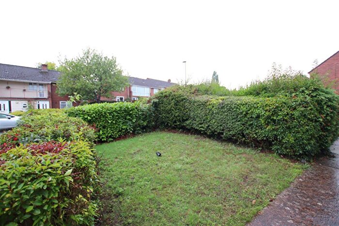 2 Bedroom Maisonette For Sale In Mincinglake Road, Stoke Hill, Exeter, EX4