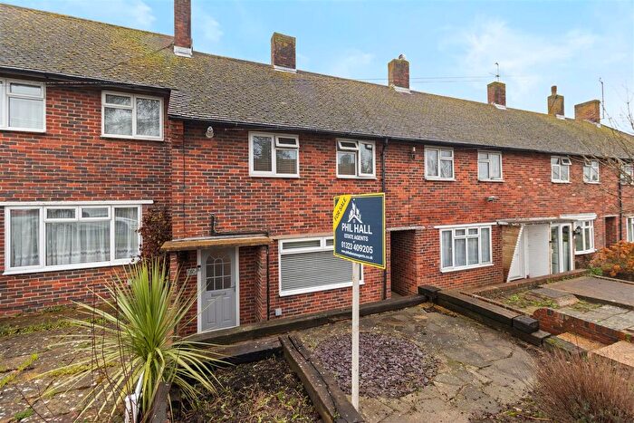 2 Bedroom Property For Sale In Henfield Road, Eastbourne, BN22
