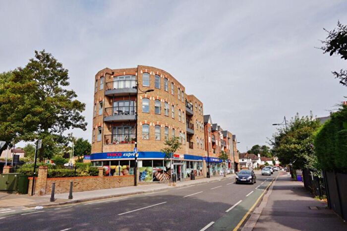 2 Bedroom Apartment To Rent In Evergreen Apartment, Woodford Green, IG8