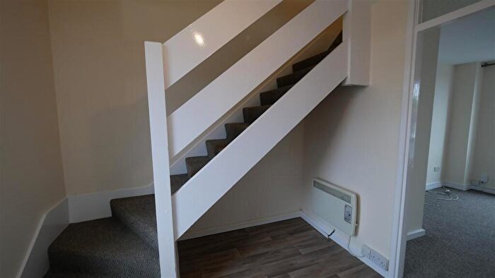 2 Bedroom Flat To Rent In High Street, Chatteris, PE16