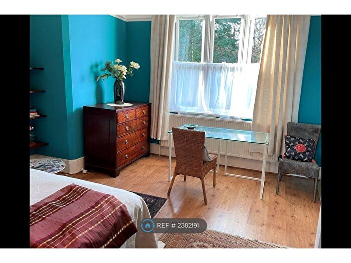 1 Bedroom Flat To Rent In Muswell Hill Road, London, N10