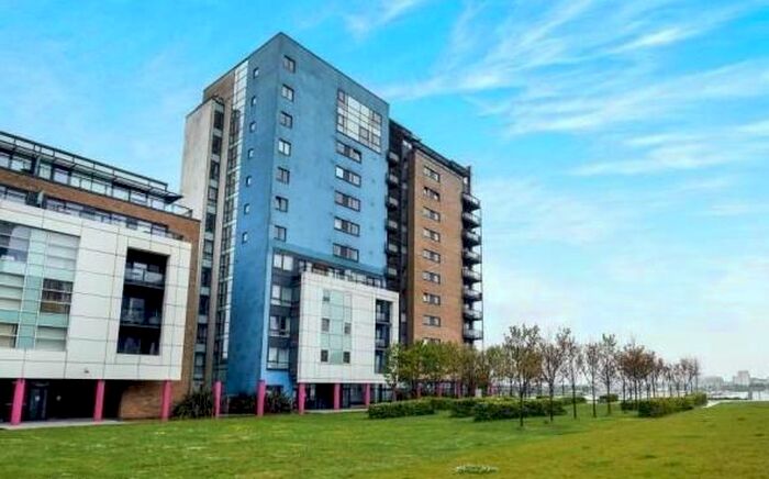 Studio To Rent In Ferry Court, Cardiff, CF11