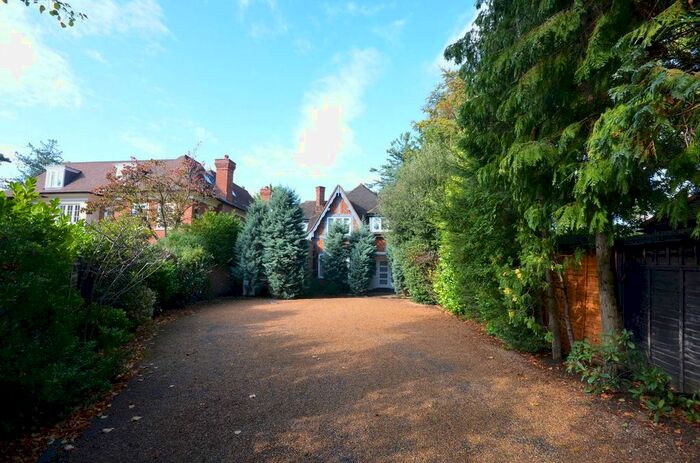 4 Bedroom Detached House To Rent In Coombe Hill Road, Coombe, Kingston Upon Thames KT2