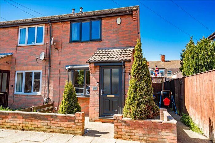 2 Bedroom End Of Terrace House For Sale In Sidney Way, Cleethorpes, Lincolnshire, DN35