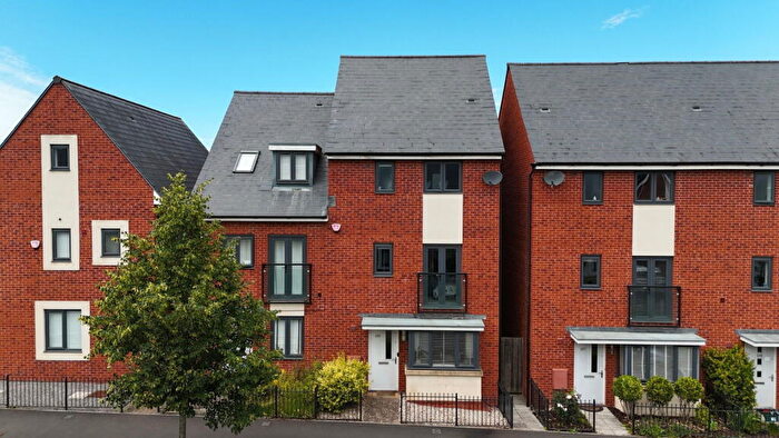 4 Bedroom Town House For Sale In Willowherb Road, Emersons Green, Bristol, BS16