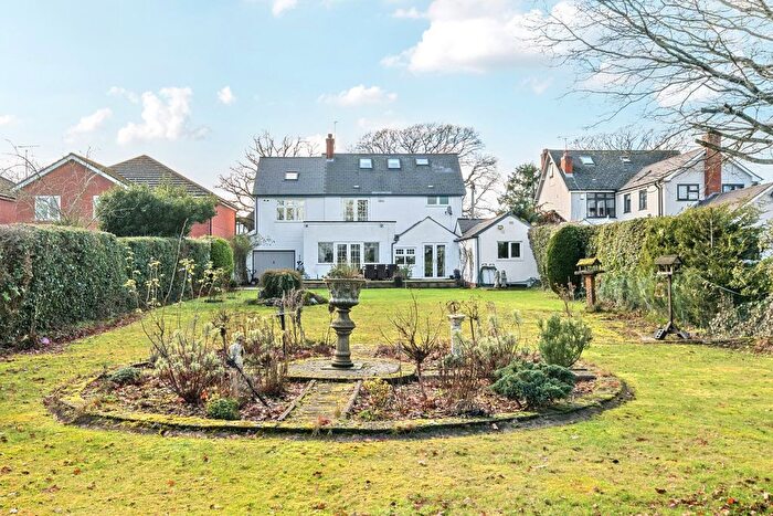 5 Bedroom Detached House For Sale In Stratford Road, Hockley Heath, Solihull, West Midlands, B94